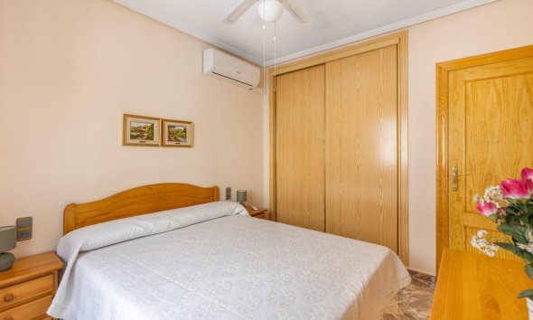 Resale - Duplex / Two-storey apartment - Los Alcazares - Centro