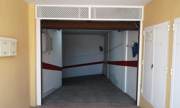 Resale - Duplex / Two-storey apartment - Los Alcazares - Centro