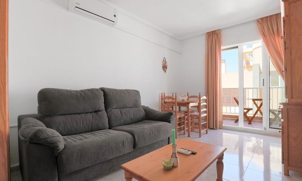 Resale - Apartment - Torrevieja - Cabo Cervera