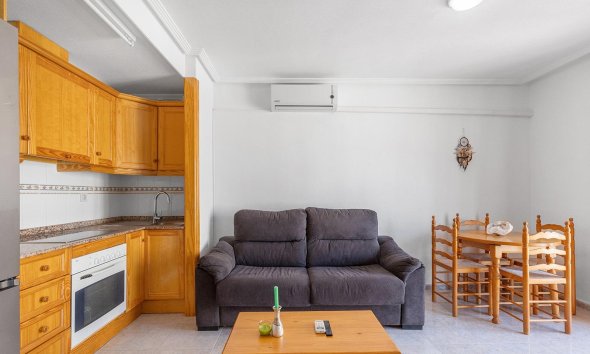 Resale - Apartment - Torrevieja - Cabo Cervera