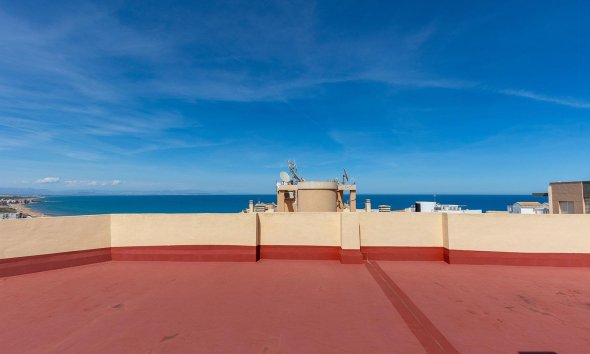 Resale - Apartment - Torrevieja - Cabo Cervera