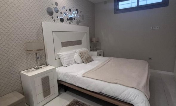 Resale - Villa - Orihuela Costa - Pau 8