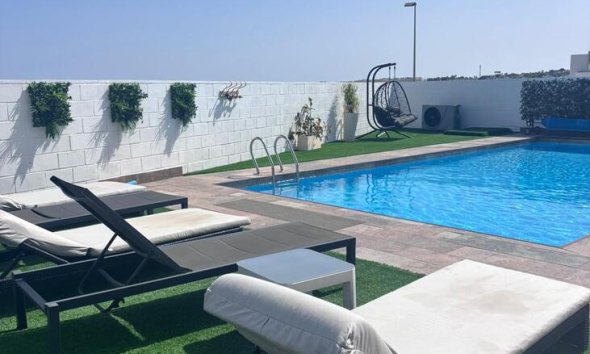 Resale - Villa - Orihuela Costa - Pau 8