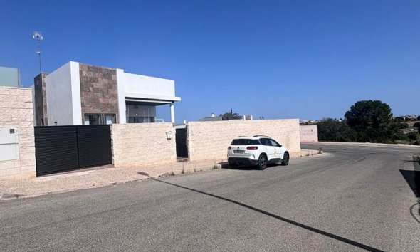Resale - Villa - Orihuela Costa - Pau 8