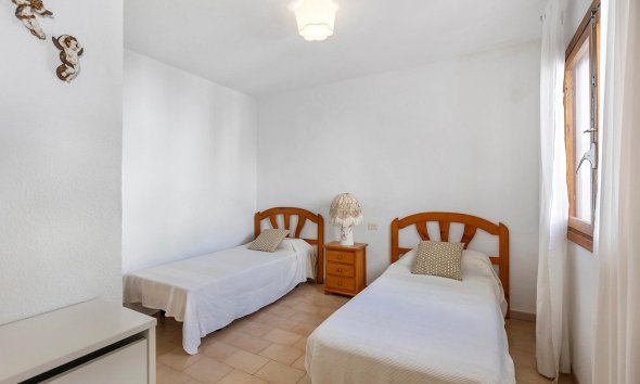 Resale - Terraced house / Townhouse - Torrevieja - Calas blanca