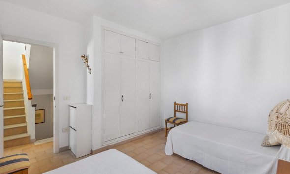 Resale - Terraced house / Townhouse - Torrevieja - Calas blanca