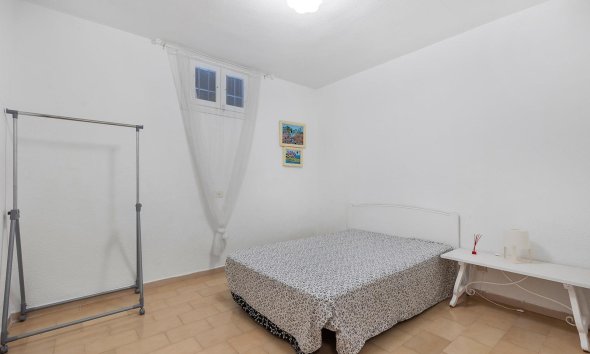 Resale - Terraced house / Townhouse - Torrevieja - Calas blanca