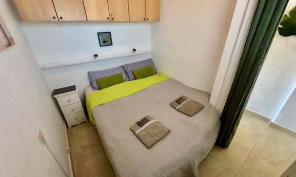 Resale - Apartment - Torrevieja - Cabo cervera
