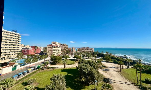 Resale - Apartment - Torrevieja - Cabo cervera