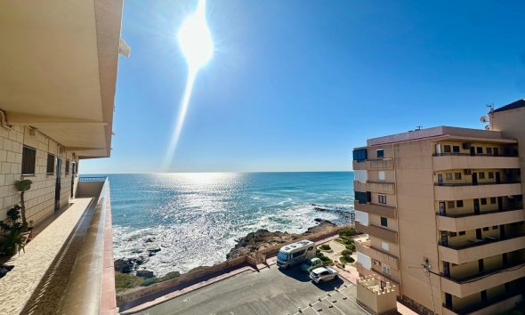 Resale - Apartment - Torrevieja - Cabo cervera