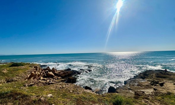 Resale - Apartment - Torrevieja - Cabo cervera