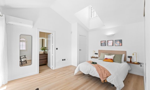 Resale - Terraced house / Townhouse - Orihuela Costa - Villamartin