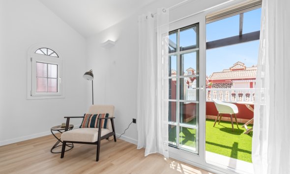 Resale - Terraced house / Townhouse - Orihuela Costa - Villamartin