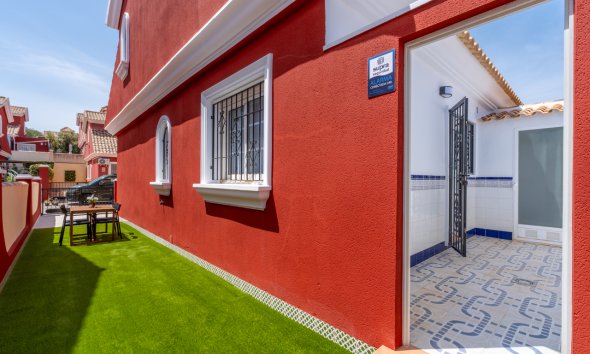 Resale - Terraced house / Townhouse - Orihuela Costa - Villamartin