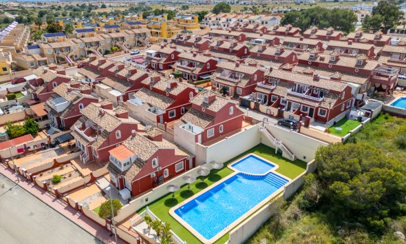 Resale - Terraced house / Townhouse - Orihuela Costa - Villamartin