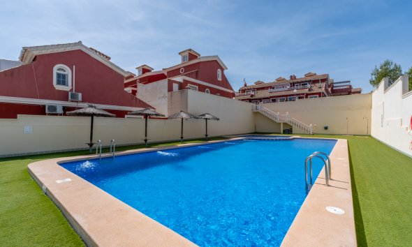 Resale - Terraced house / Townhouse - Orihuela Costa - Villamartin
