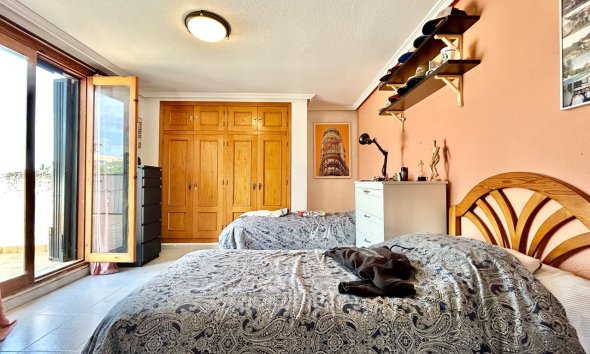 Resale - Villa - Orihuela Costa - La Zenia