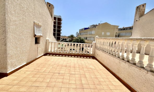 Resale - Villa - Orihuela Costa - La Zenia