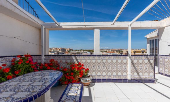 Resale - Apartment - Torrevieja - Playa del cura