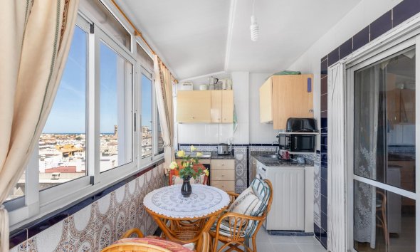 Resale - Apartment - Torrevieja - Playa del cura