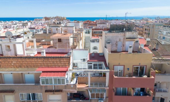 Resale - Apartment - Torrevieja - Playa del cura