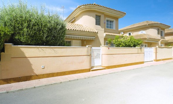 Reventa - Villa - Torrevieja - Los Balcones - Los Altos del Edén