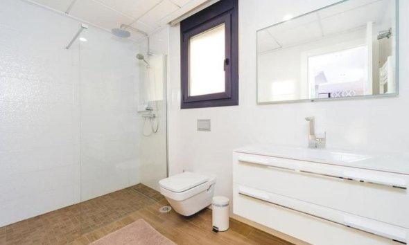 Reventa - Villa - ﻿Torrevieja (Alicante) - Torrevieja