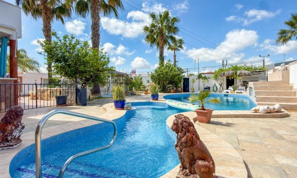 Reventa - Villa / Casa - Ciudad Quesada