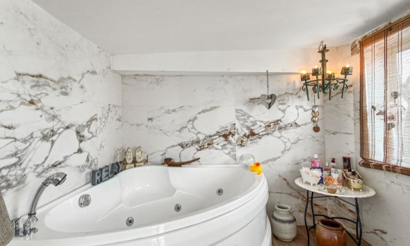 Reventa - Villa / Casa - Ciudad Quesada