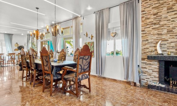 Reventa - Villa / Casa - Ciudad Quesada