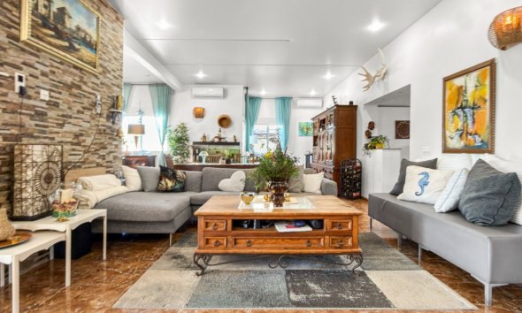 Reventa - Villa / Casa - Ciudad Quesada
