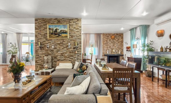 Reventa - Villa / Casa - Ciudad Quesada
