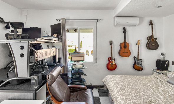 Reventa - Villa / Casa - Ciudad Quesada