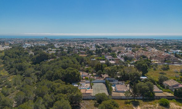 Resale - Villa - Orihuela - Orihuela Costa