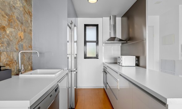 Resale - Apartment - Orihuela Costa - La Zenia