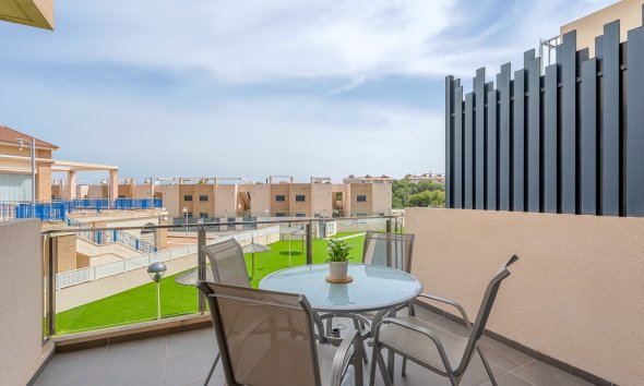 Resale - Apartment - Orihuela Costa - La Zenia