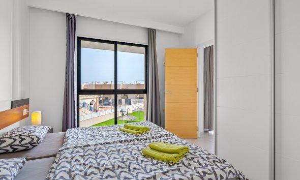 Resale - Apartment - Orihuela Costa - La Zenia