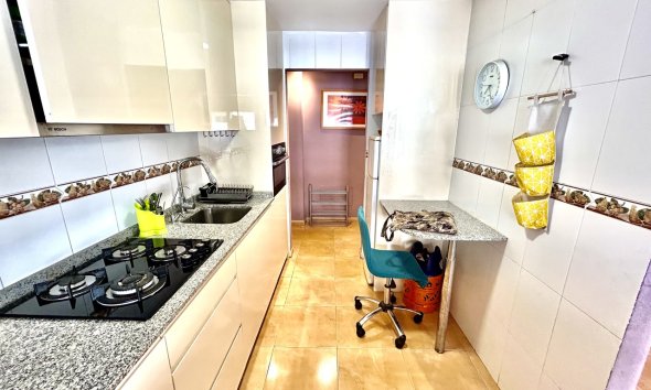 Resale - Apartment - ﻿Torrevieja (Alicante) - Torrevieja