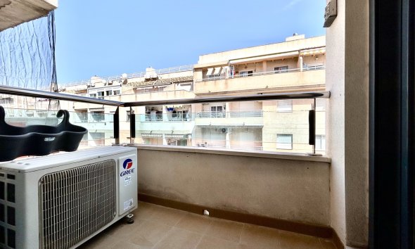 Resale - Apartment - ﻿Torrevieja (Alicante) - Torrevieja