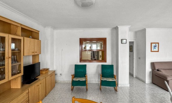 Resale - Apartment - Torrevieja - Playa de los Locos