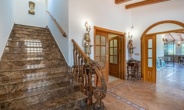Resale - Villa - Torrevieja - El chaparral