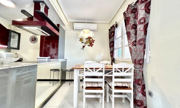 Resale - Apartment - Torrevieja - Los Altos
