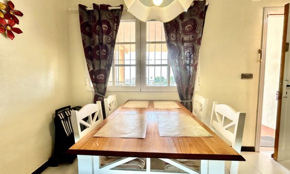 Resale - Apartment - Torrevieja - Los Altos