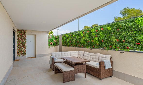 Resale - Apartment - Orihuela Costa - Dehesa de Campoamor