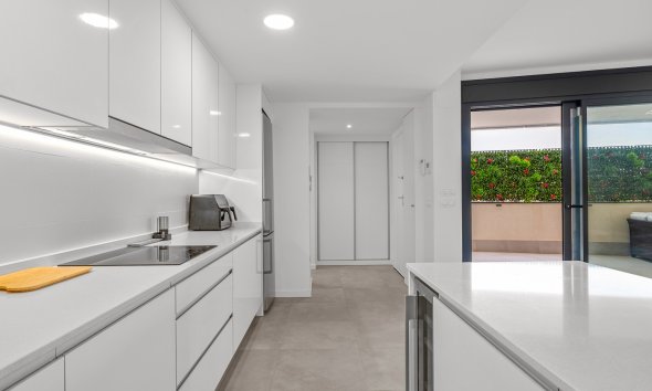 Resale - Apartment - Orihuela Costa - Dehesa de Campoamor