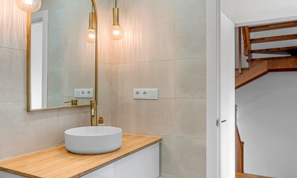 Resale - Terraced house / Townhouse - Alicante - Playa San Juan