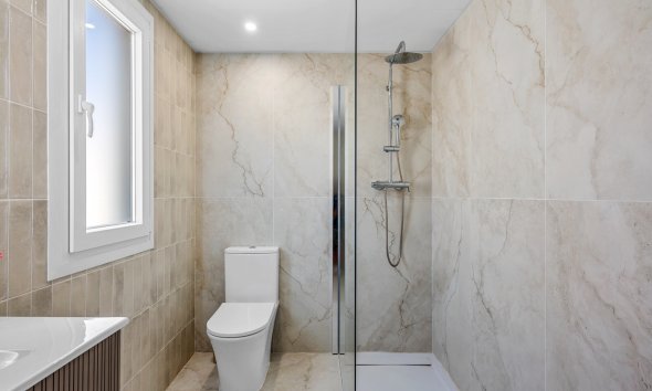 Resale - Terraced house / Townhouse - Alicante - Playa San Juan
