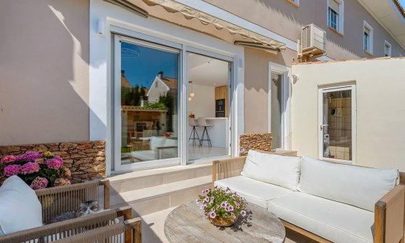 Resale - Terraced house / Townhouse - Alicante - Playa San Juan