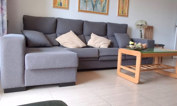 Resale - Apartment - Torrevieja - Playa de la mata