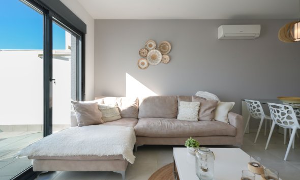 Resale - Apartment - Guardamar del Segura - El Raso